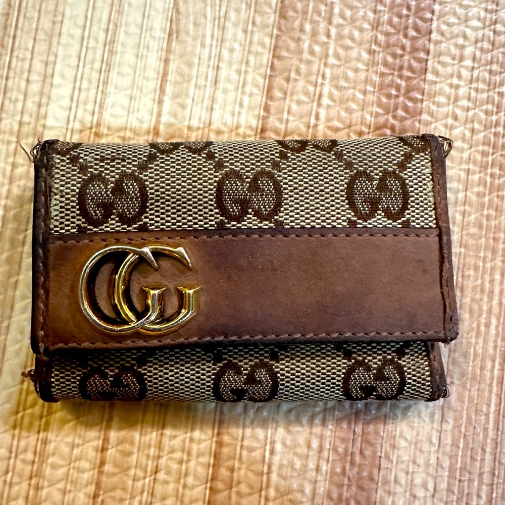 VTG Gucci 6 key & card holder monogram brown canvas leather large gold GG emblem